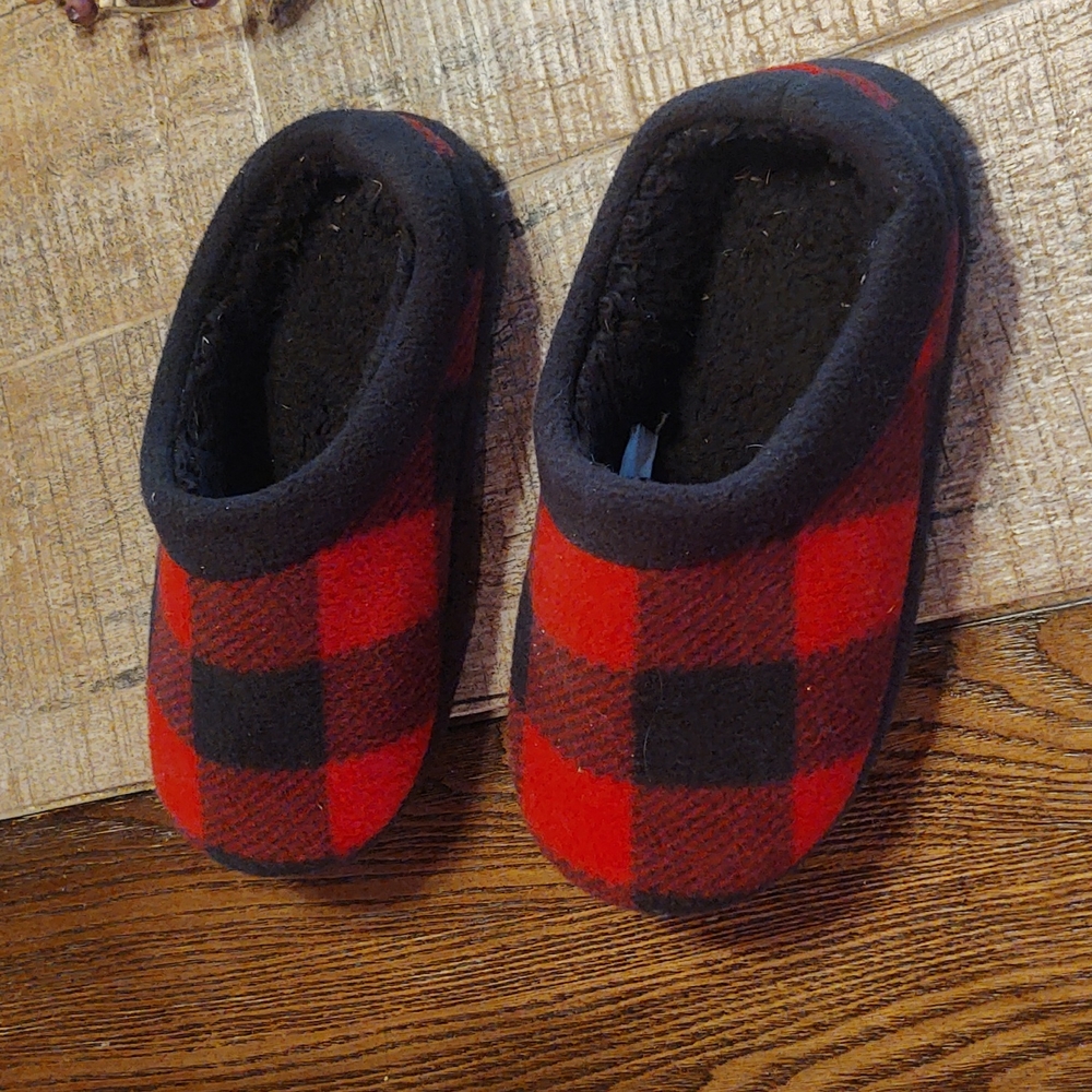 Unisex Checkered Plaid Cuddl Duds Slipper Shoes Size Small 1-2 Big Kids